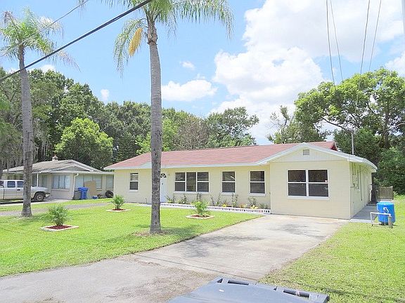 3rd image of 6808 N Glen Ave
