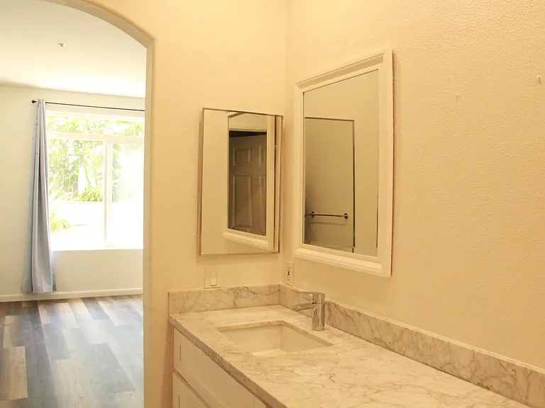 9229 Regents Rd #L125 — Photo 6