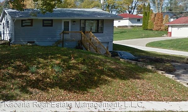 2nd image of 808 9th Ave