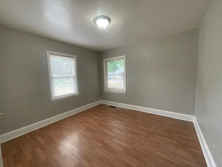 404 414th Tpke — Photo 13