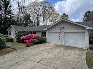 3663 Stonelake Ct SW, Lilburn, GA 30047