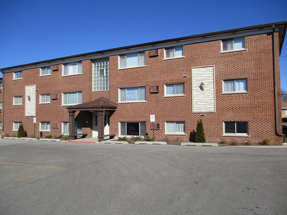 1st image of 2531 Thatcher Ave APT 1B