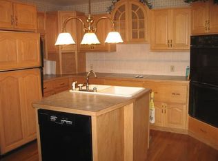 5707 Carmont Ave SW, Navarre, OH 44662