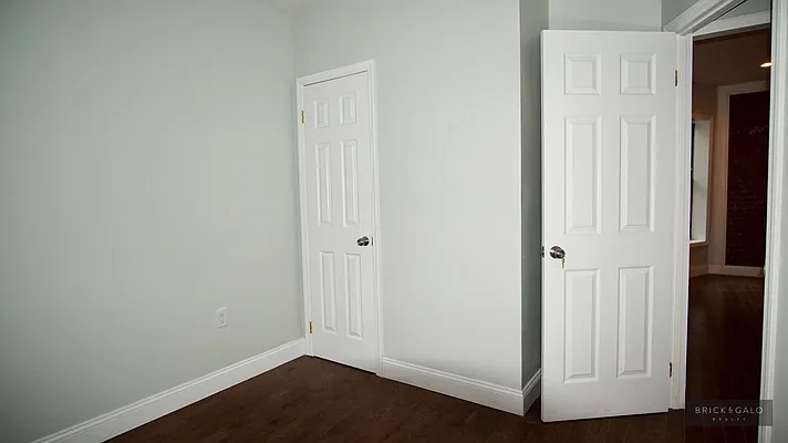 Rented by BRICK & GALO REALTY CORP | media 9