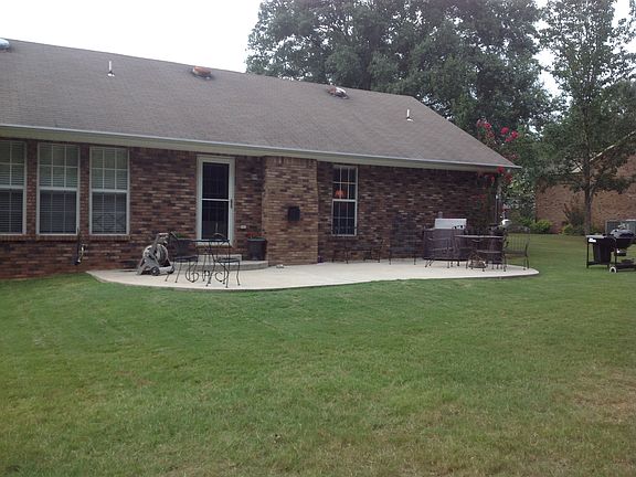 3rd image of 132 Greer Dr
