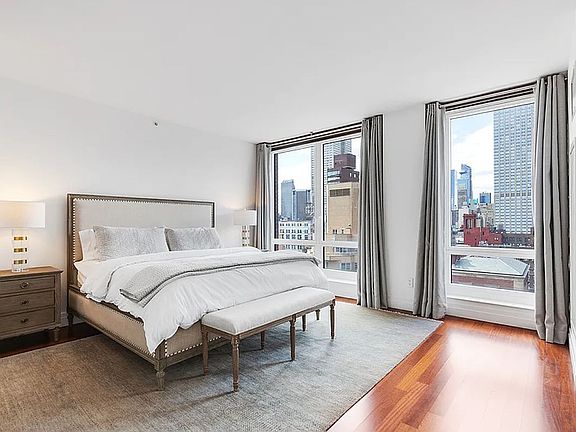 4th image of 45 Park Ave #2101