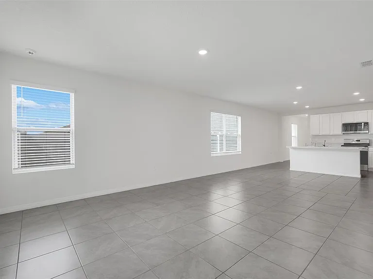 3881 Brant Pl — Photo 11