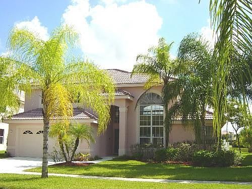 1st image of 821 SW 172nd Ter