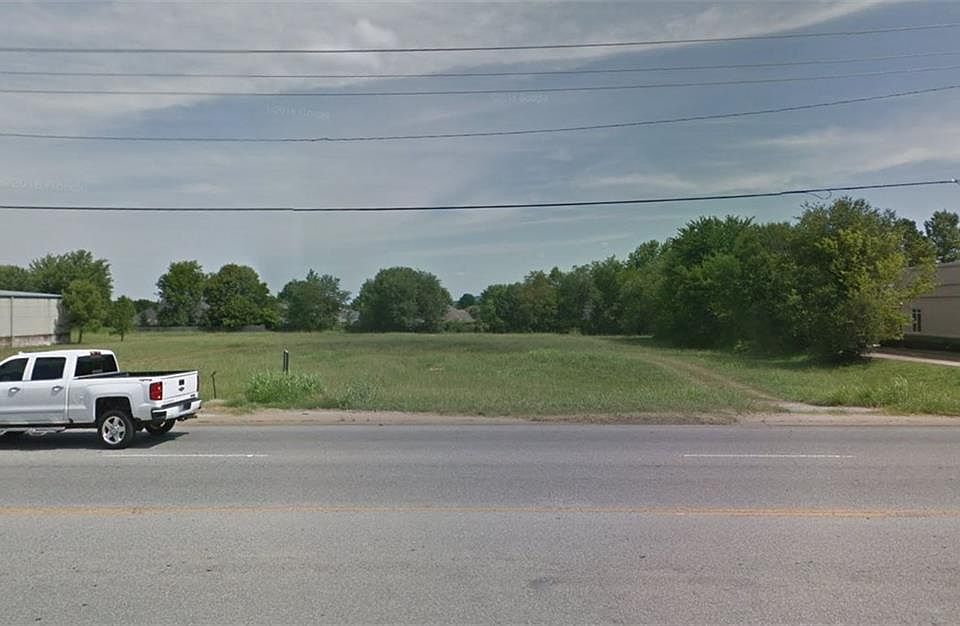 2nd image of 2368 E Robinson Ave Tract B