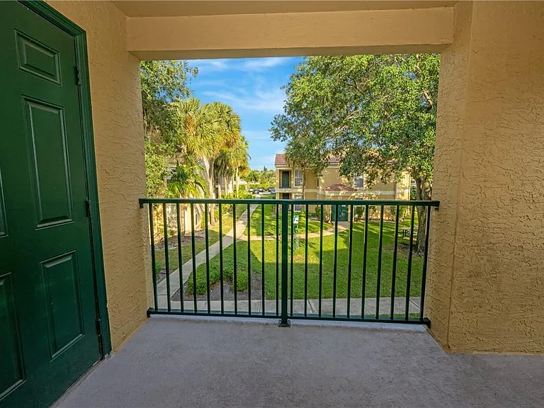 799 Riverside Dr #1021 — Photo 23