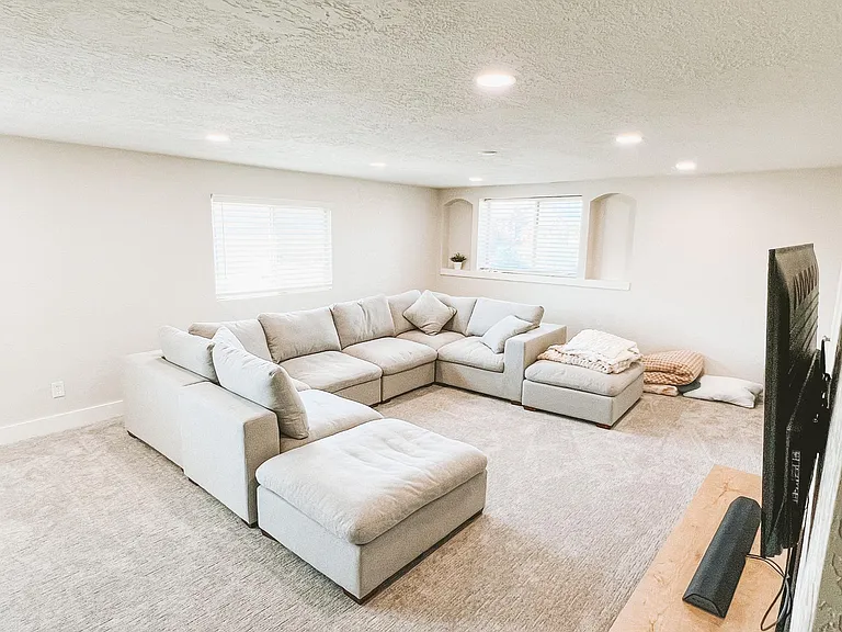 1120 Mahogany Ridge Rd — Photo 11