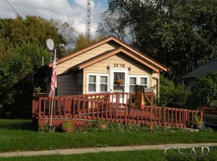 1203 Broadway Ave, Owosso, MI 48867