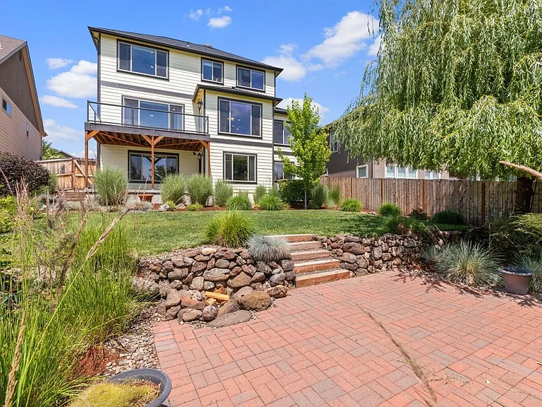 4334 Vineyard Ter — Photo 37