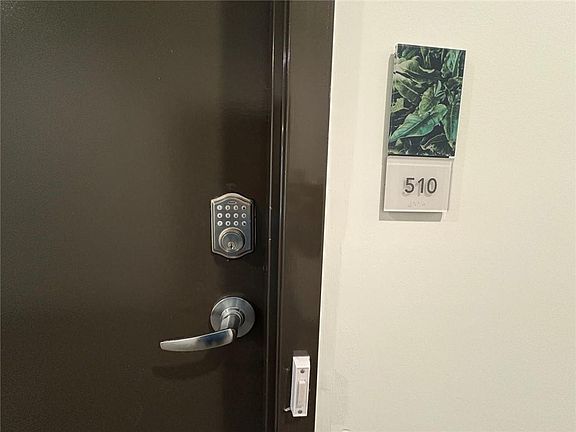 5th image of 525 Parkway Dr #510