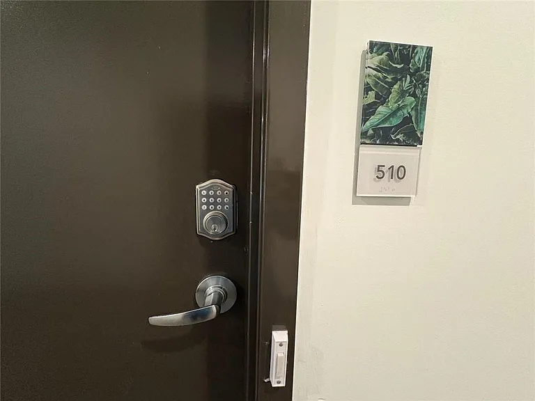 525 Parkway Dr NE #510 — Photo 5