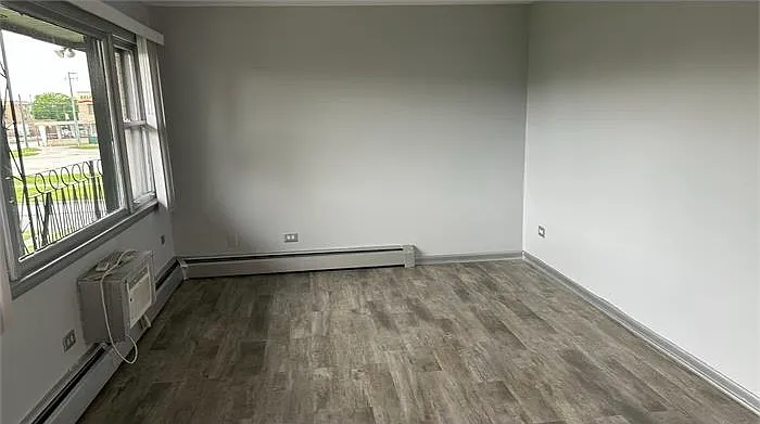 7043 S East End Ave #2B — Photo 6