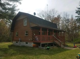 7815 N Amy School Rd, Howard City, MI 49329