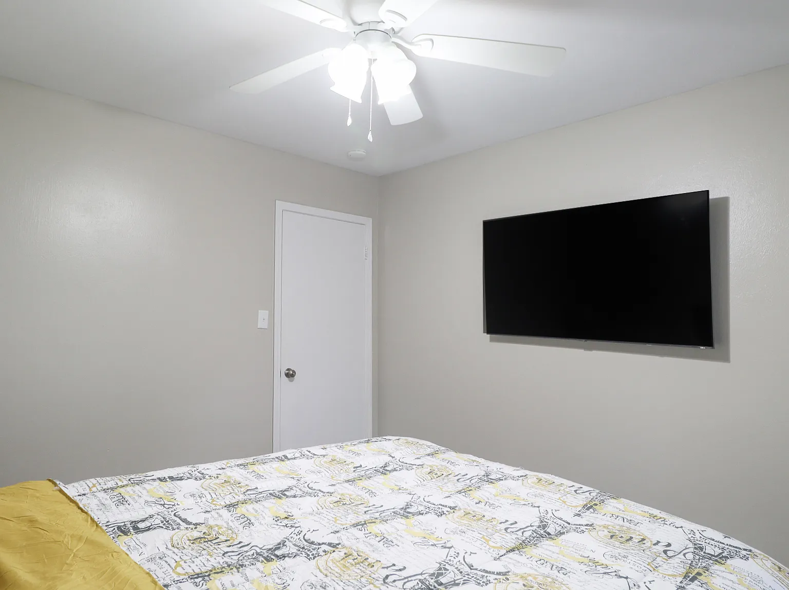 3 bed, 1476 sqft, $2,500 — Photo 3