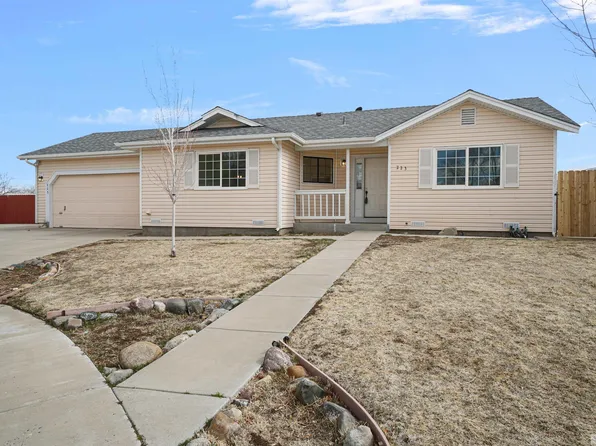 223 Port Pl, Dayton, NV 89403