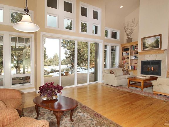 4th image of 850 Cinnamon Teal Dr