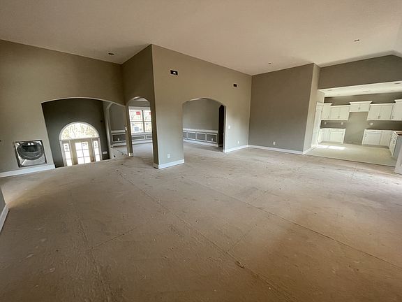 2nd image of 70 Hartley Dr #B