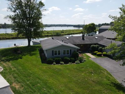 1310 Gregden Shores Dr, Sterling, IL, 61081