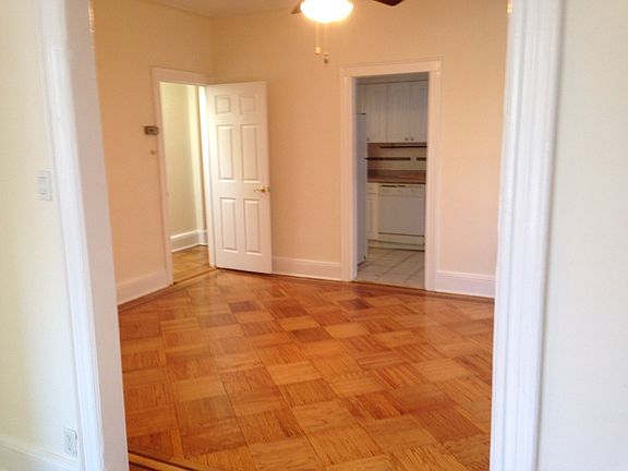 2nd image of 2356 26th St