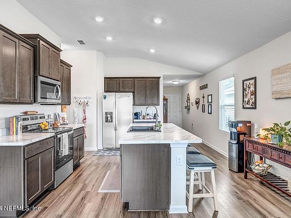 4th image of 2385 OAK STREAM Drive