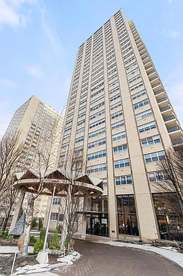 Sold by Compass | media 8