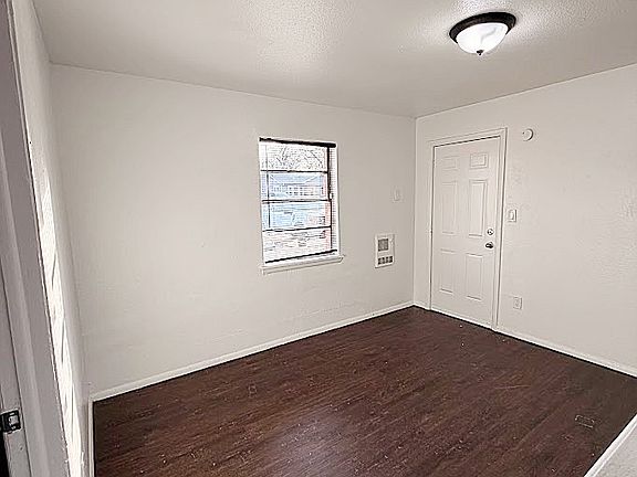 5th image of 2301 NW 18th St APT 2