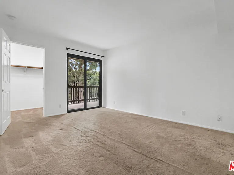 8512 Tuscany Ave #302 — Photo 20