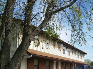 1020 Register Rd APT 7, Cambridge, OH 43725