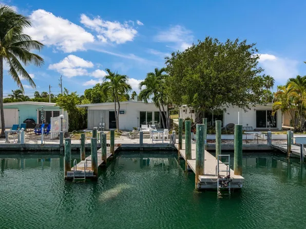 8 7th St, Key Colony Beach, FL 33051