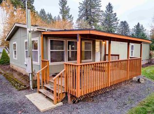 1065 N River Dr, Sweet Home, OR 97386