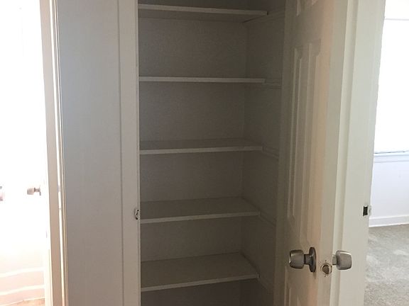 5th image of 1310 Tamara Ct #1326