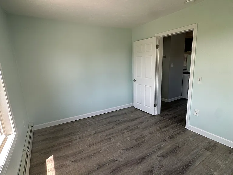 38 Taunton Ave #2 — Photo 9