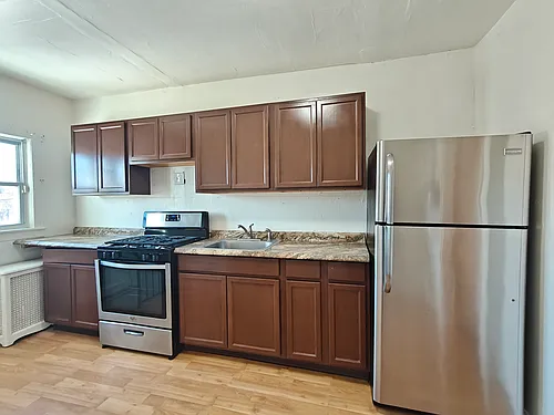48 Bellevue Ter Photo 1