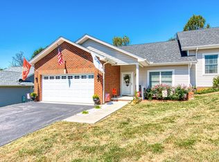 537 Hale St, Pearisburg, VA 24134