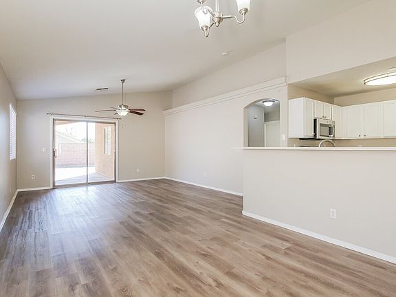 5th image of 16015 W Sierra St
