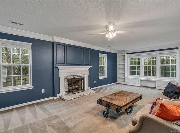 4th image of 2847 Whaleys Ct