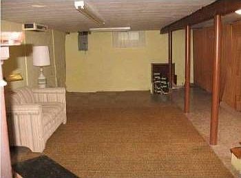 5th image of 2526 Hufford Ave NW