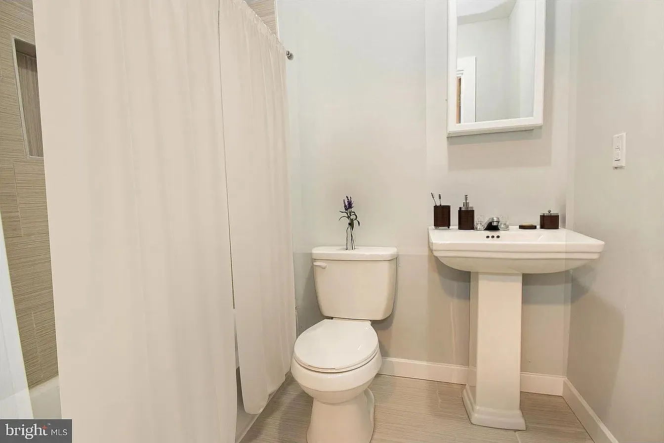 1815 North 59th Street, Unit 1 — Photo 2