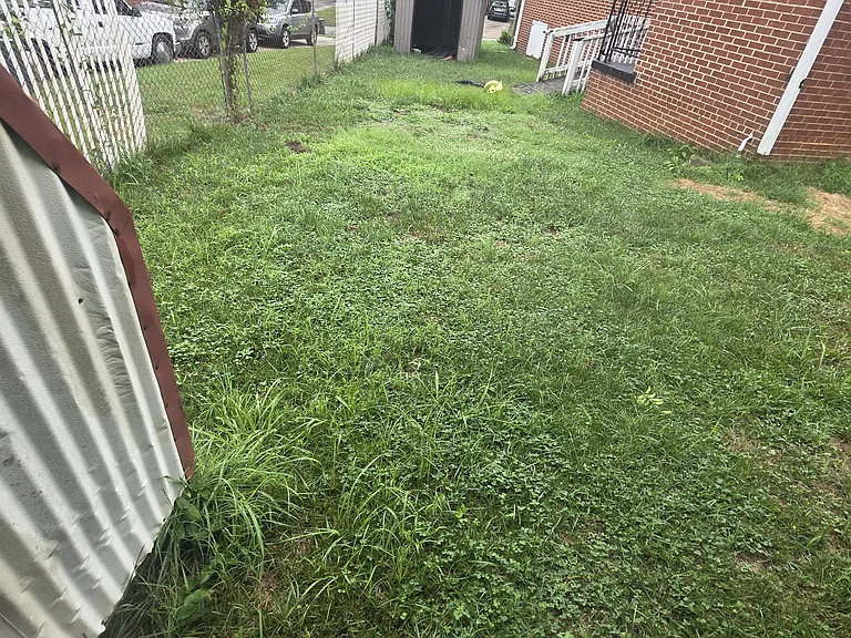 1805 Curry St — Photo 20