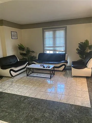 4824 Folse Dr — Photo 4