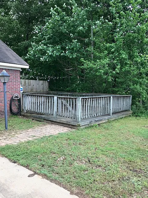 2 bed, 1000 sqft, $1,800 — Photo 2