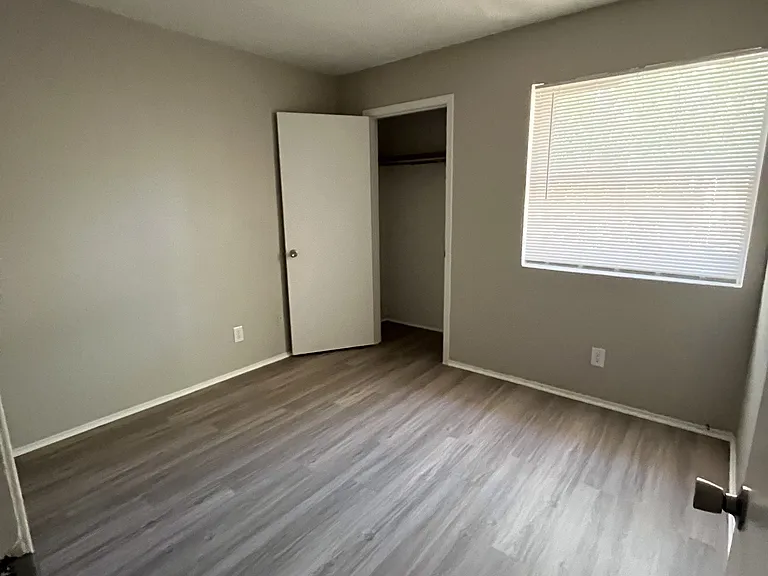803 Bracewood Cir #D — Photo 7