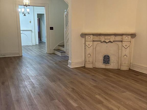 3rd image of 1305 Bolton St