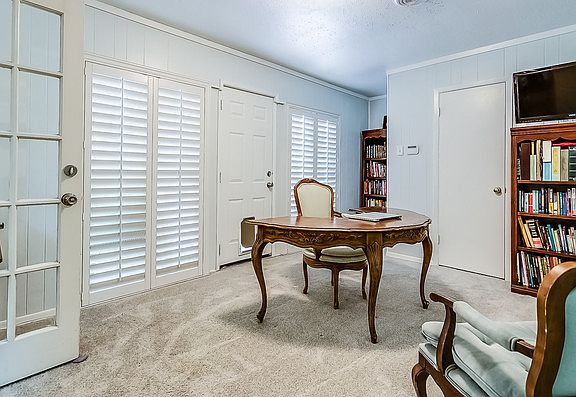 5th image of 14632 Tanglewood Dr