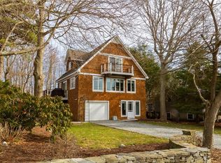 206 Capstan St, Jamestown, RI 02835