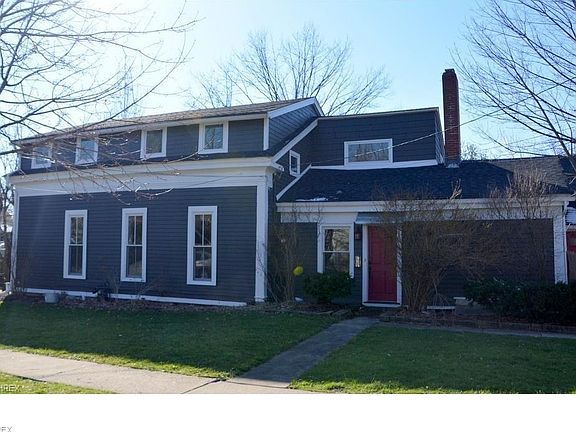 5th image of 115 E Washington St